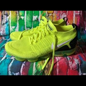Nike Vapormax Volt